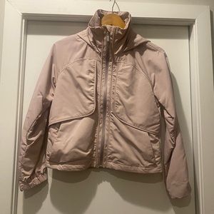 Lululemon cropped wind breaker